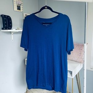 Marc Anthony slim fit blue v neck men shirt size L